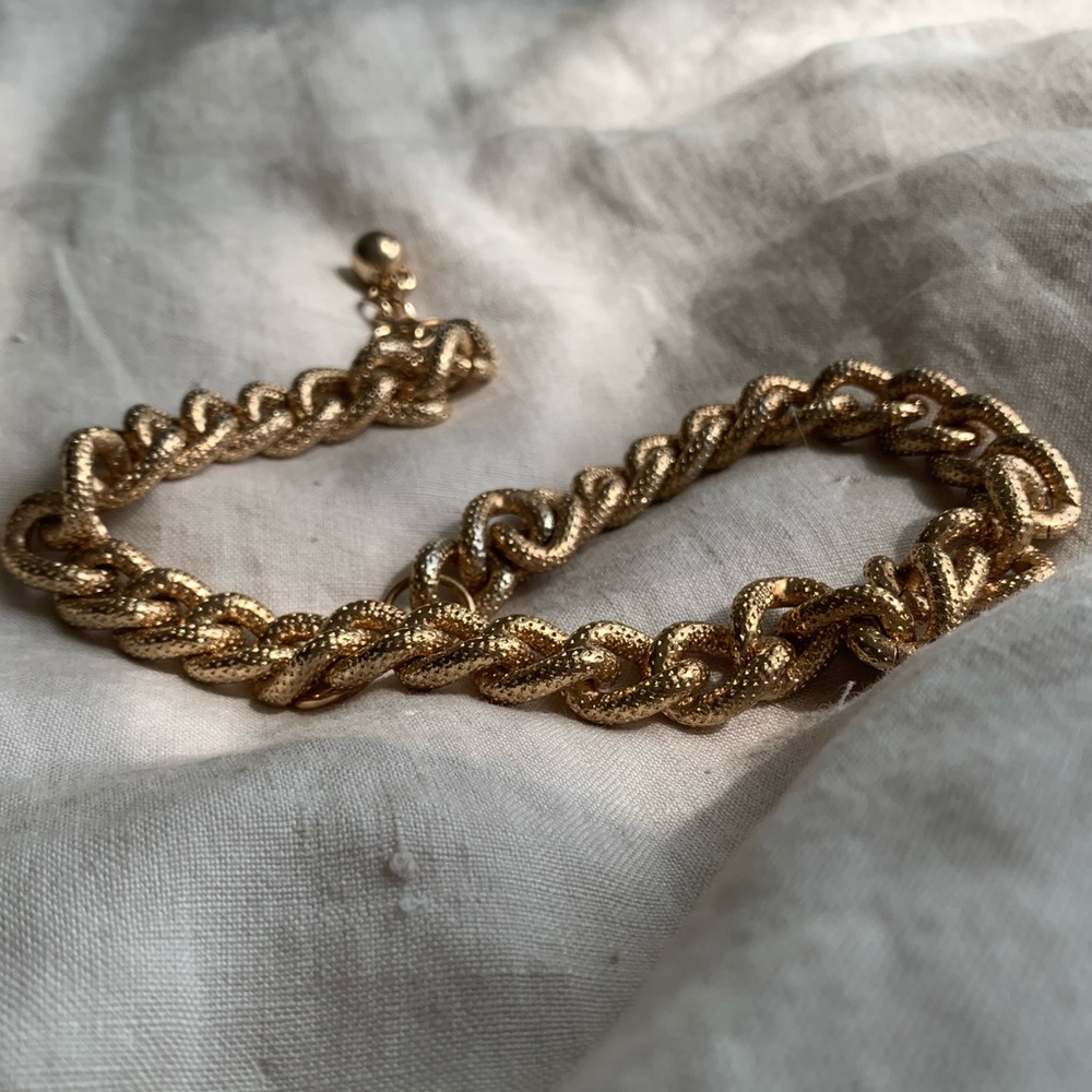 Vintage chunky gold chain necklace